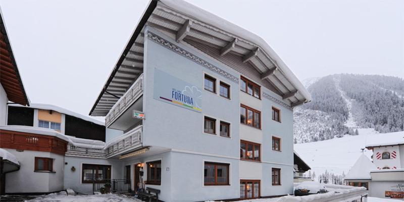 Fortuna Apart Hotel B&B